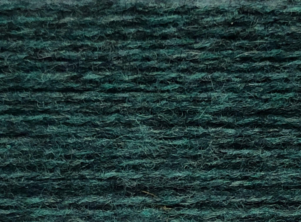 1047 Verde petrolio intenso · riferimento colore del filato